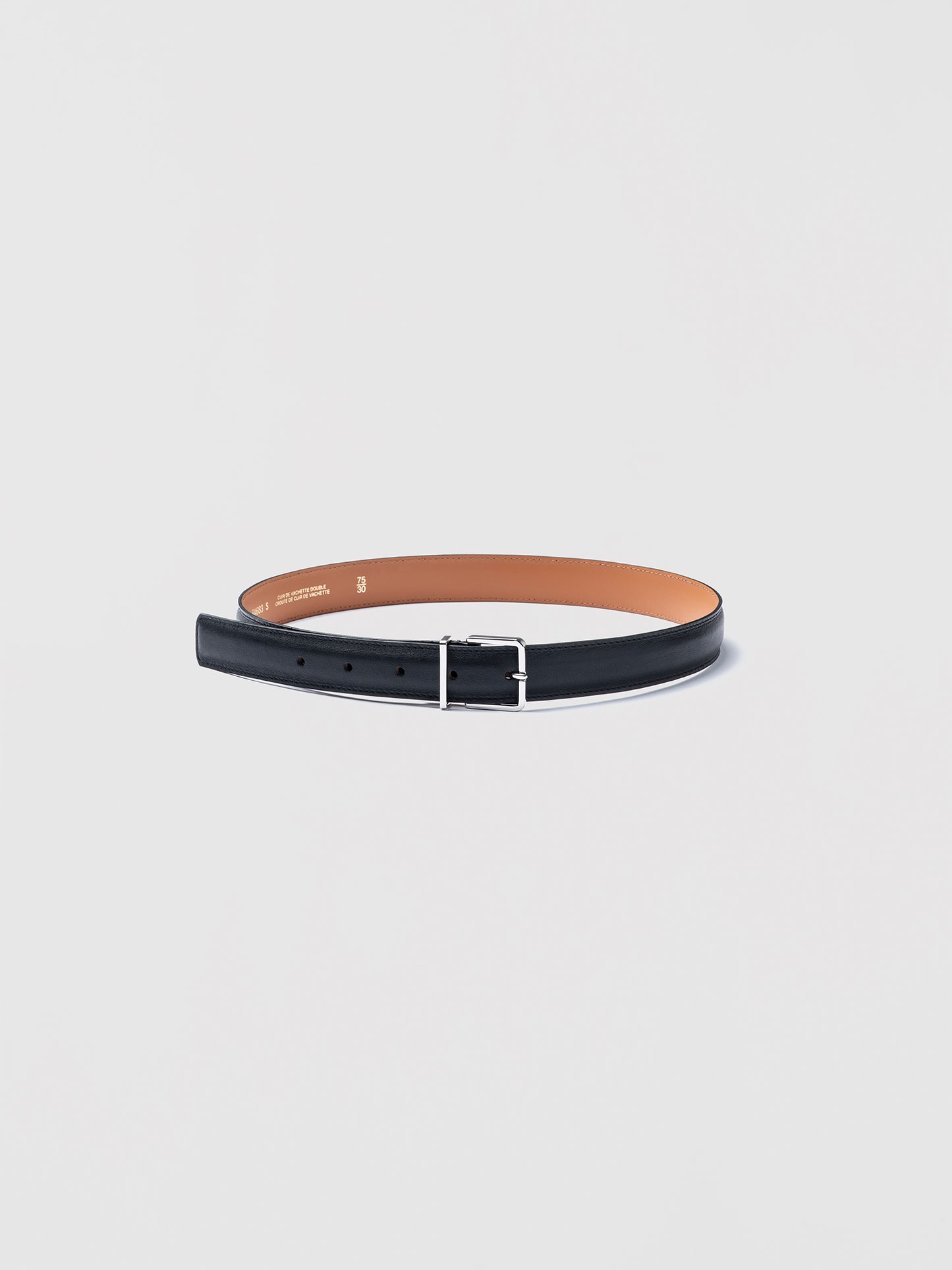 Maison Boinet black curved leather belt with silver brass buckle, smooth cowhide exterior, split leather lining, size measured to middle hole, style MB-S2501.