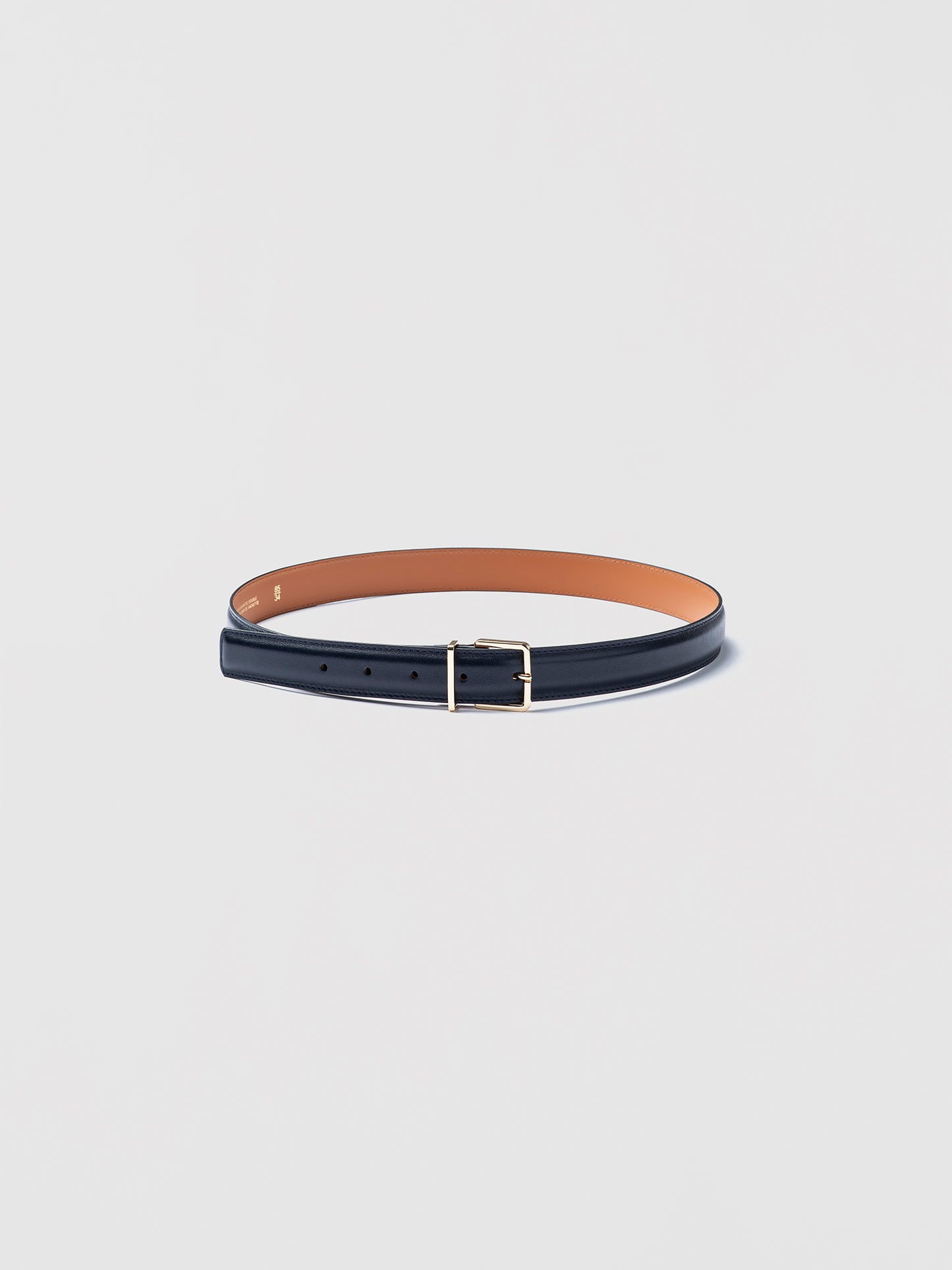 Maison Boinet navy curved leather belt with gold-tone silver brass buckle, smooth cowhide exterior, split leather lining, size measured to middle hole, style MB-S2501.