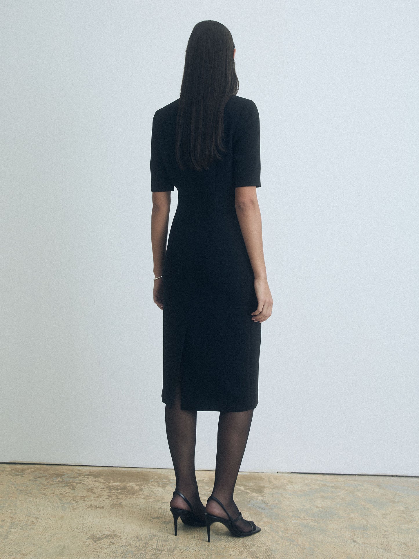 Robe à Manches Mi-longues, Coupe Ajustée