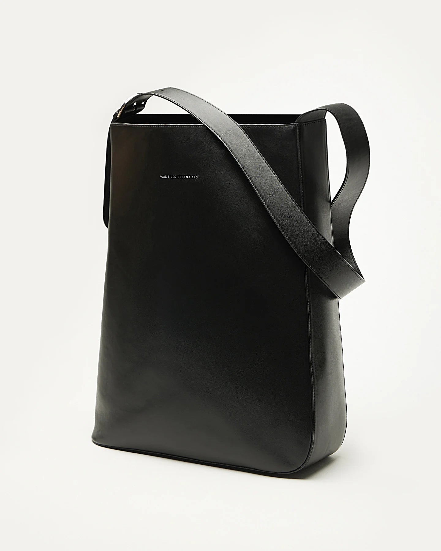 Arch Xl Smooth Leather Shoulder Bag
