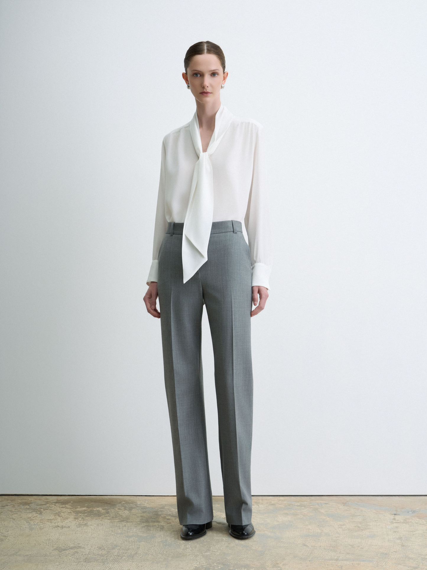 Fit to Flare Pant
