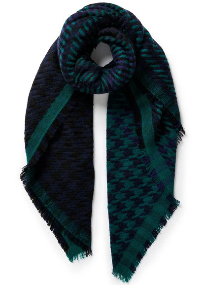 Jane Carr x Judith and Charles oversized square scarf, sergeant color, hand-woven in wool-cashmere blend, dogtooth check pattern in navy, black, cream, and white, cosy and statement wrap