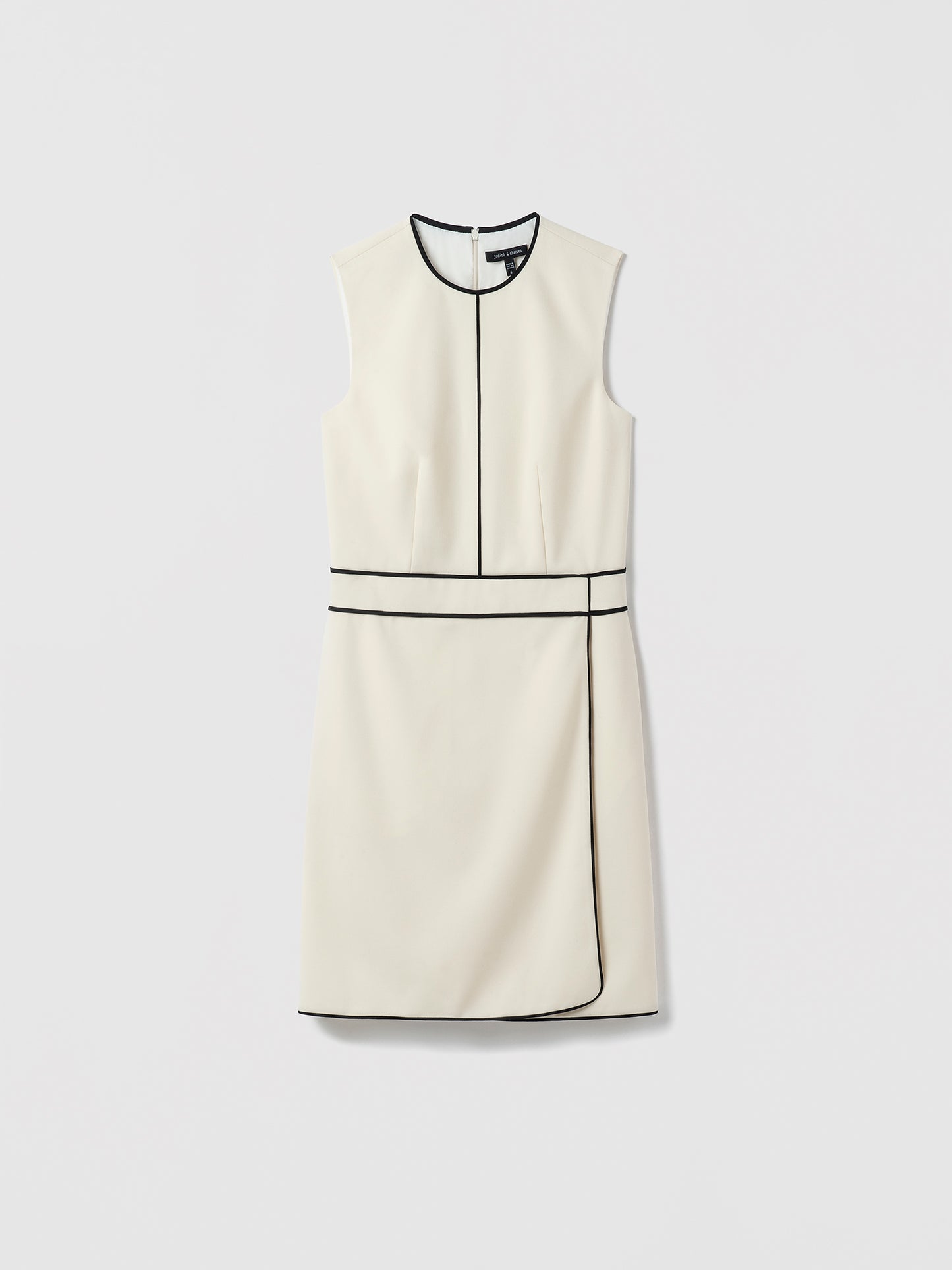Robe Courte à Passepoil Contrastant