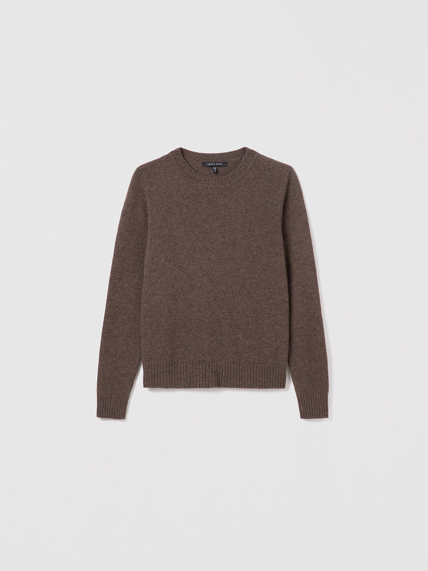  Judith & Charles chocolate 100% cashmere crewneck sweater with straight fit and smooth finish.