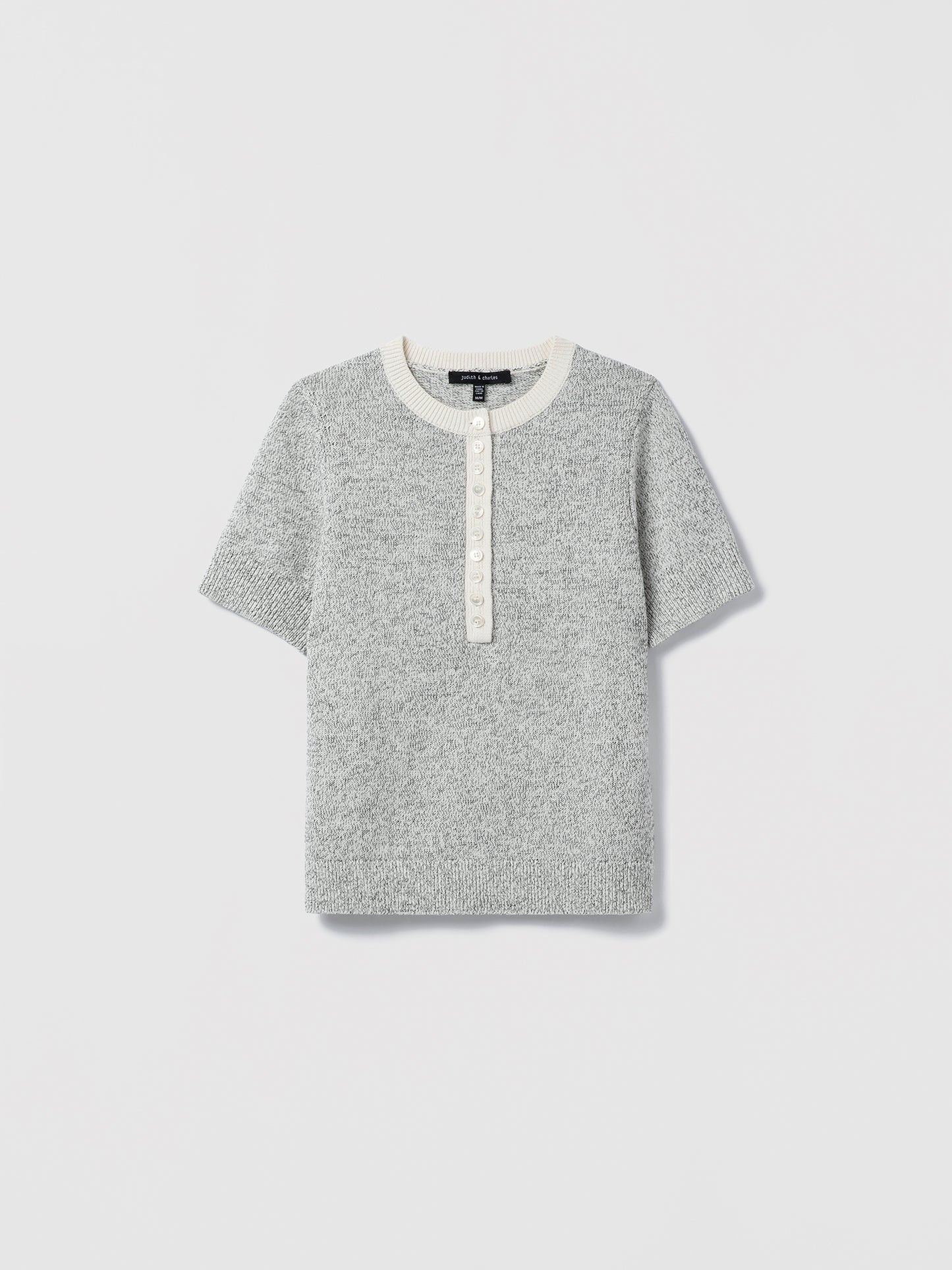 Flat of grey mix crew‑neck Henley in organic GOTS cotton with a refined half‑placket. Italian fabric.