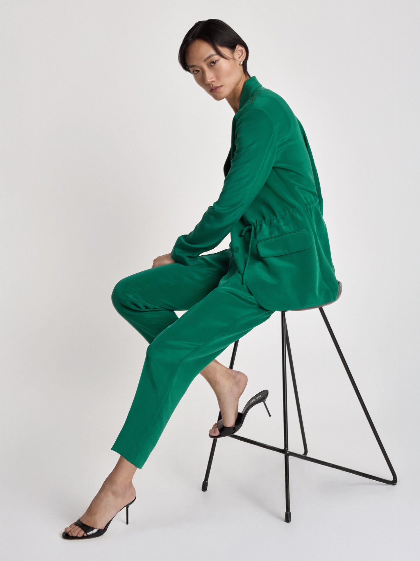 Silk pleated trouser