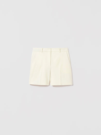 Clean front short