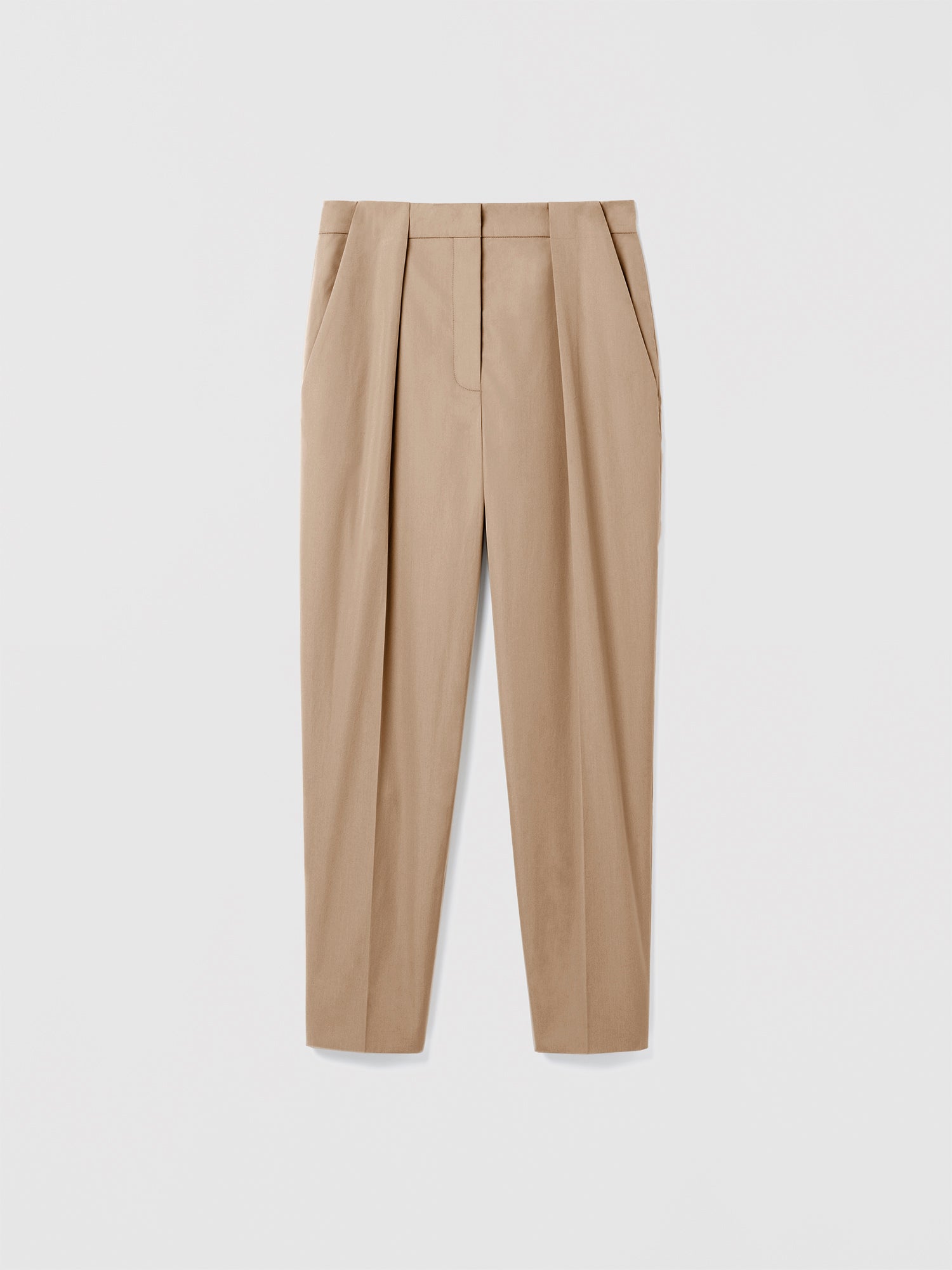 Judith and Charles Soren Pant in color sand – high-waisted carrot-shape pleated pant in poplin with slash and back welt pockets and hook-and-eye closure; made in Canada 